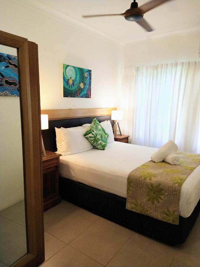 Villa Marine Holiday Apartments Cairns Yorkeys Knob Kültér fotó