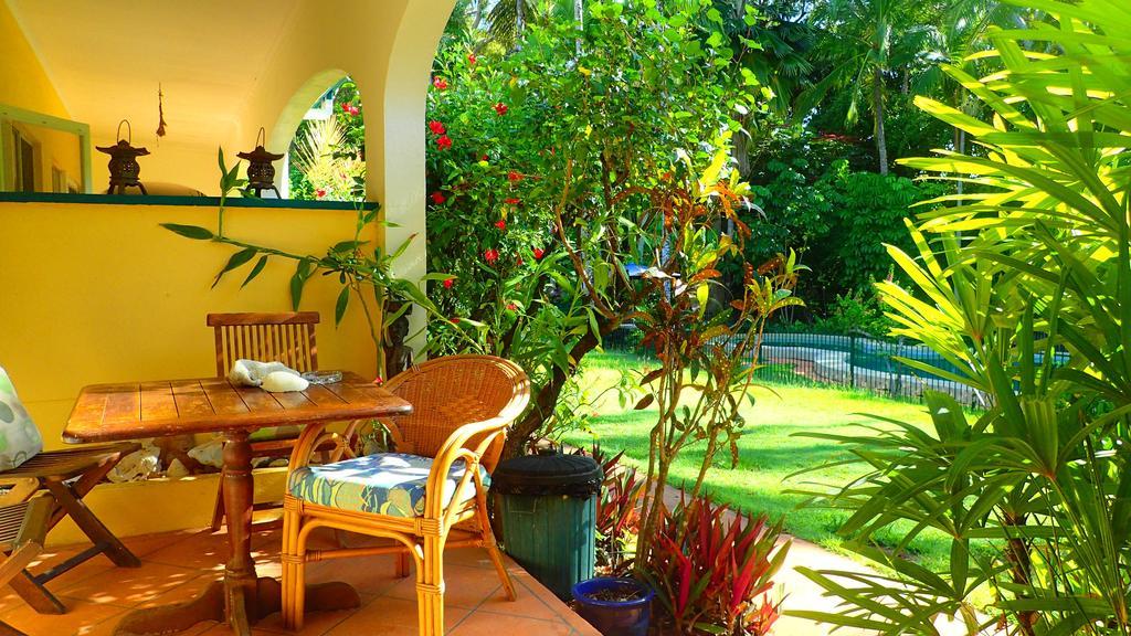 Villa Marine Holiday Apartments Cairns Yorkeys Knob Szoba fotó