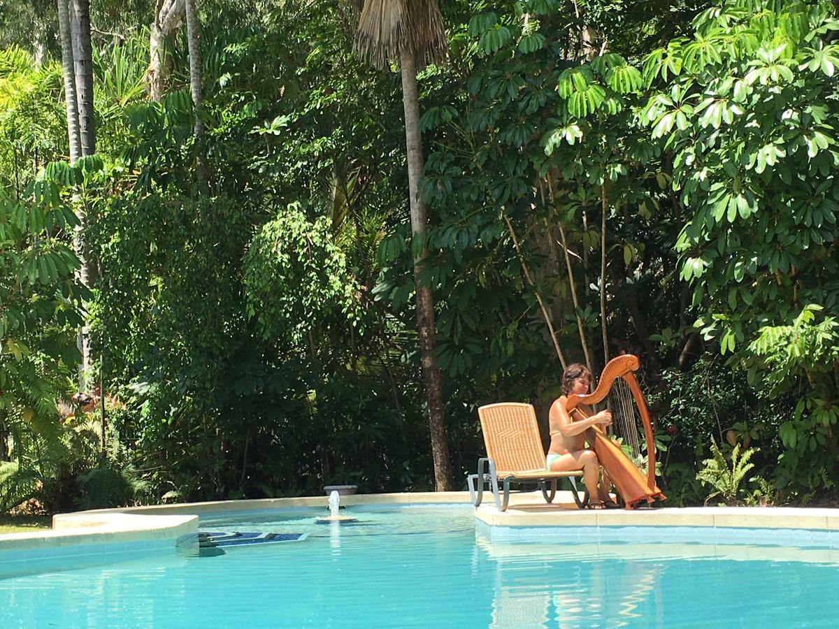 Villa Marine Holiday Apartments Cairns Yorkeys Knob Kültér fotó
