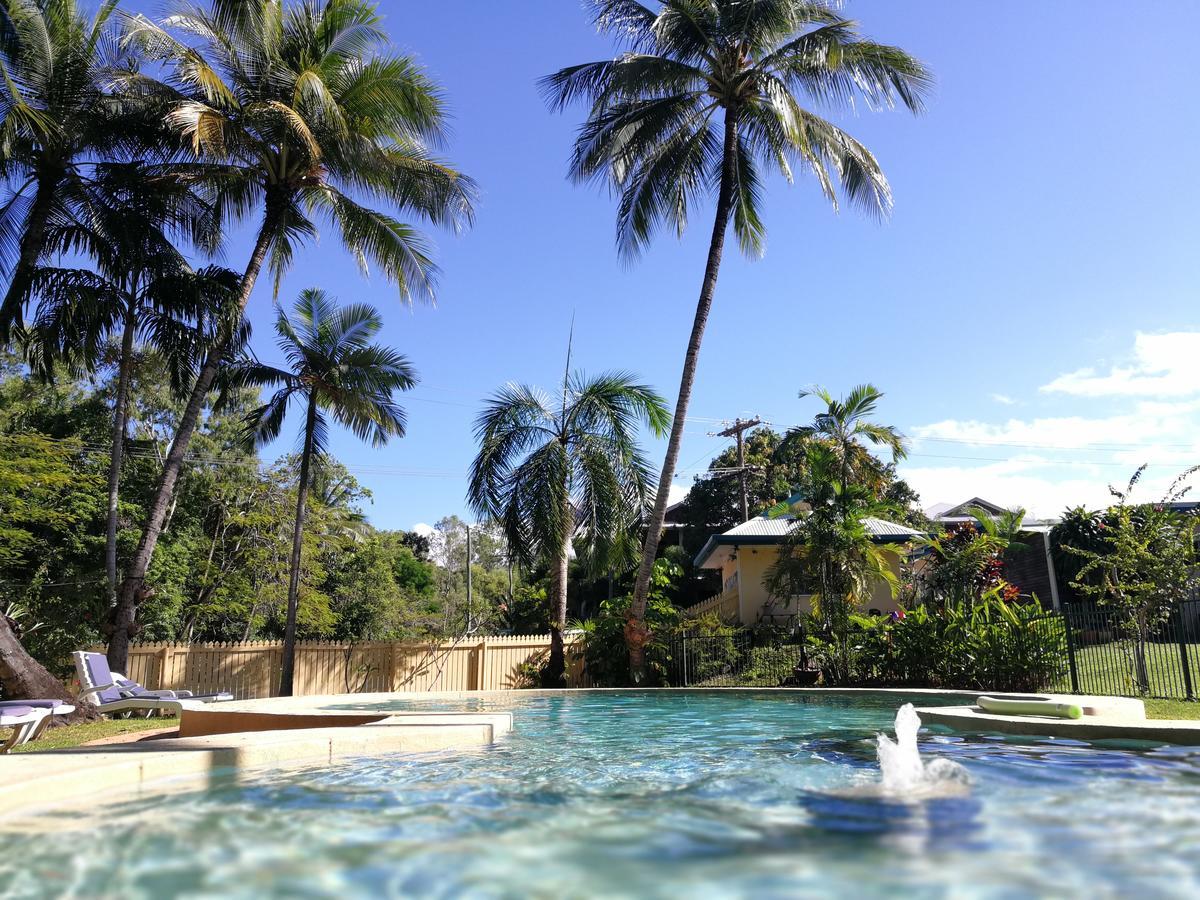 Villa Marine Holiday Apartments Cairns Yorkeys Knob Kültér fotó