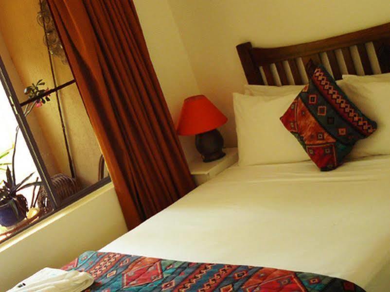 Villa Marine Holiday Apartments Cairns Yorkeys Knob Kültér fotó